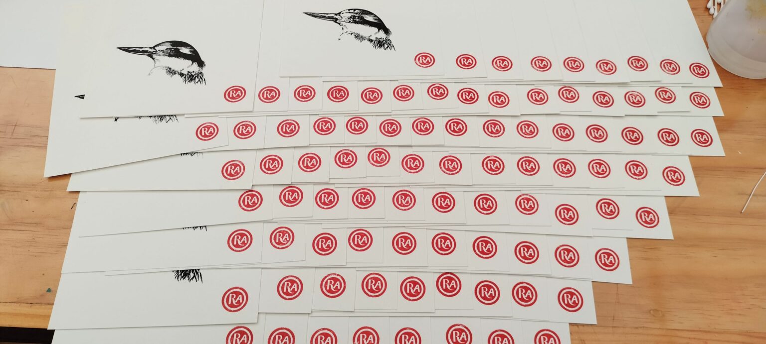 Creasing cards, second colour 1