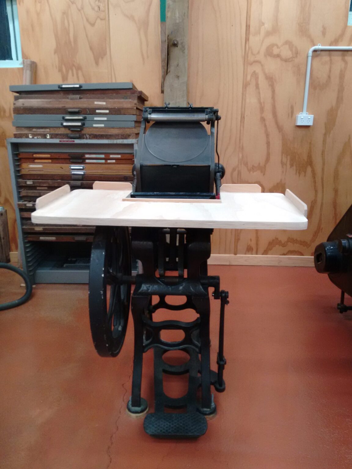 Squintani Model 5 work table trial fit